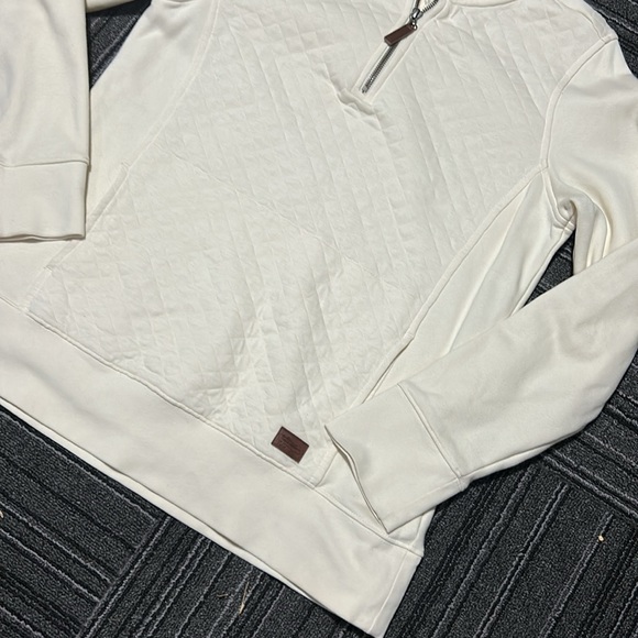 L.L. Bean Quilted Pullover Long Sleeve 1/4 Zip Cream Top Women’s Size Medium - Picture 6 of 16